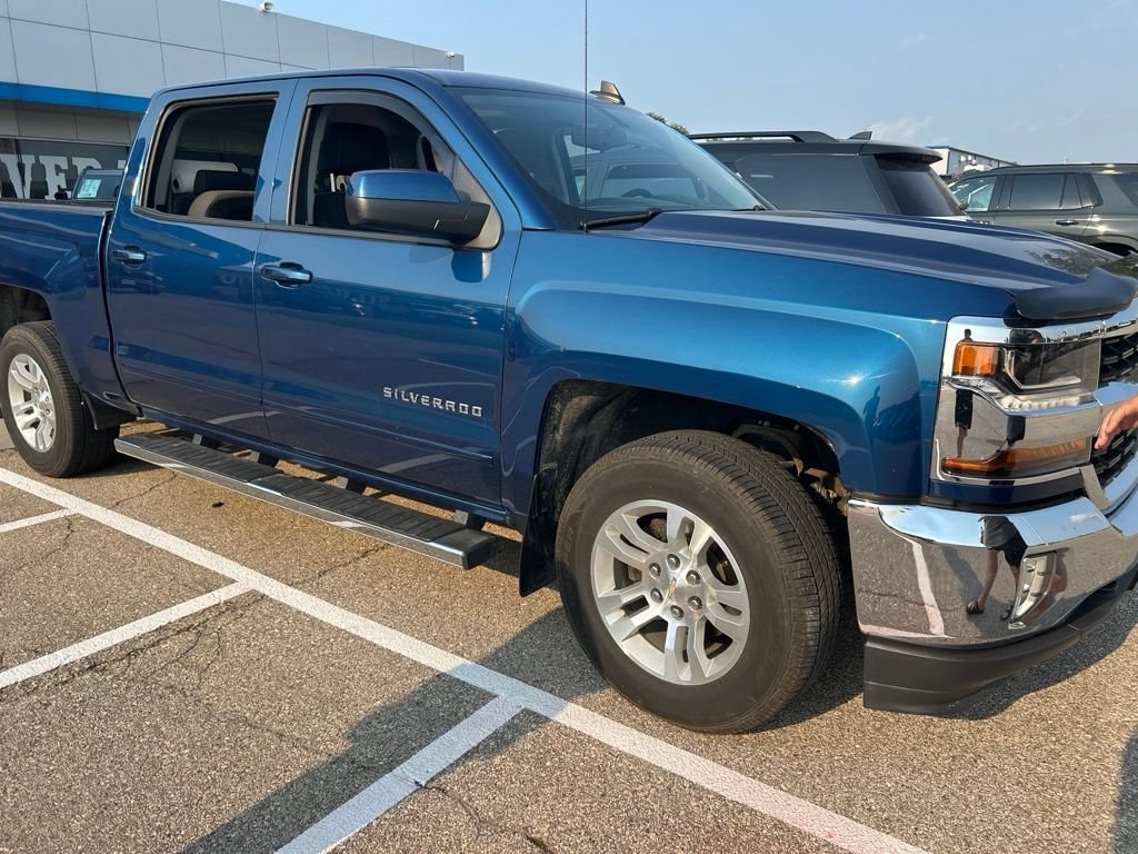 chevrolet silverado 1500 2018 3GCUKREC4JG353678 image chevrolet silverado 1500 2018 3GCUKREC4JG353678 image